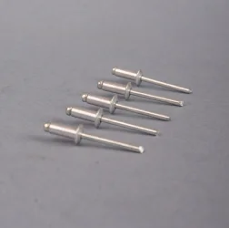 Remache pop de aluminio
